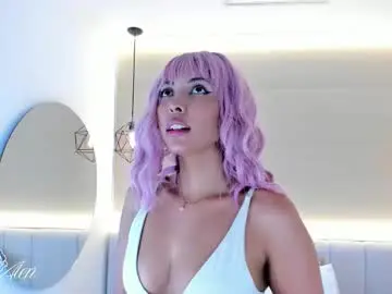 aprilalen from chaturbate