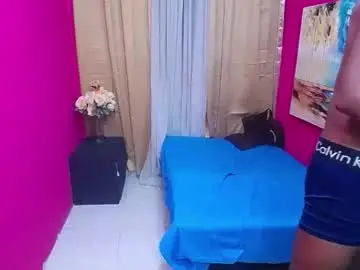 Chaturbate Live Sex of hugecock_black