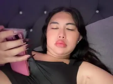 Chaturbate Live Sex Cam of whoss_sofia