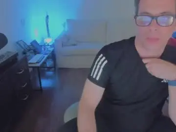 Chaturbate Live Sex Cam of andy0pandi