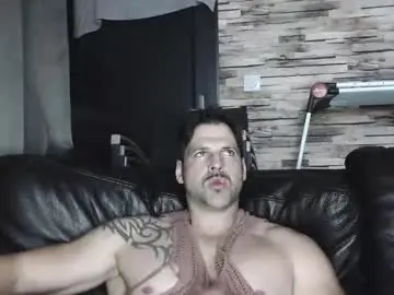 Chaturbate Watch Live Sex Cams of bigboyband