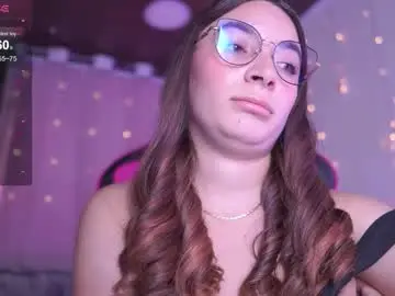 Chaturbate Live Sex Cam of issa_monterrey