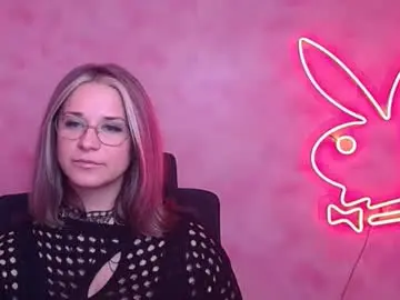 Chaturbate Free Porn Cam of moonsusanna