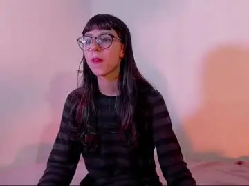 paulainblue from chaturbate