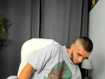 Chaturbate Adult Video Chat of shooter_boy_