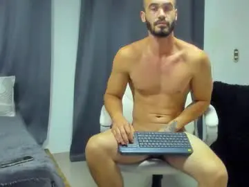 Chaturbate Live Porn of shooter_boy_