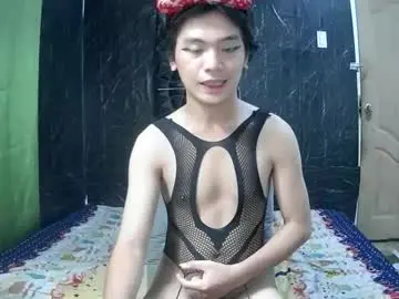 Chaturbate Free Porn Cam of yourhotdodz