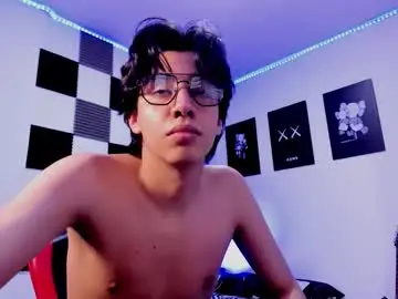 Chaturbate Sex Cam of alan_boy01