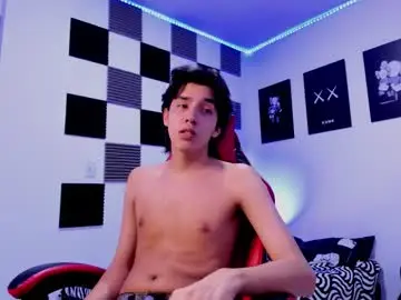 Chaturbate Live Sex Cam of alan_boy01