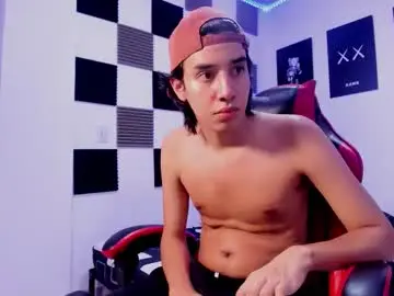 Chaturbate Best live sex cam show of alan_boy01