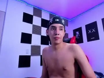 Chaturbate Free Live Porn of alan_boy01