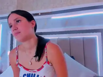 Chaturbate Sex Cam of isa_blue1