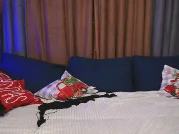 Chaturbate Live Sex of lessyluiz