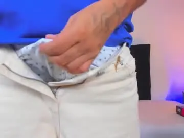 strosa_ from chaturbate