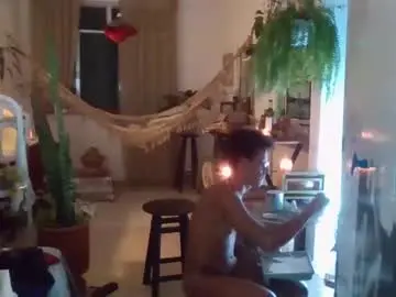 Chaturbate Live Sex Cam of bigblacklebachi