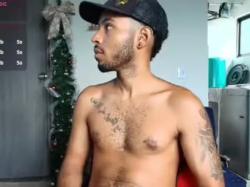 Chaturbate Free Live Porn of colinlatinbrown