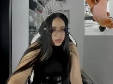 Chaturbate Adult Webcam of queen_findom1