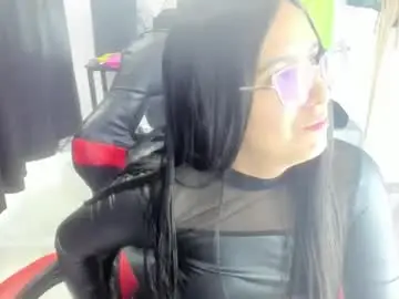 Chaturbate Nude Webcam of queen_findom1