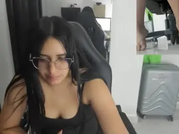 Chaturbate Adult Video Chat of queen_findom1