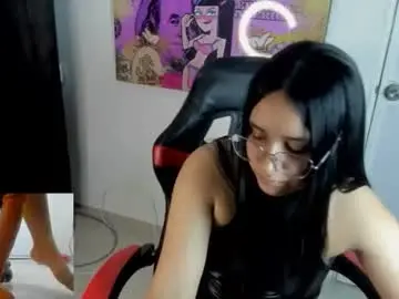 Chaturbate Watch Live Sex Cams of queen_findom1