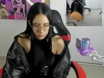 Chaturbate Live Sex Cam of queen_findom1