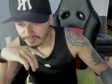 Chaturbate Adult Video Chat of ragnar_lothbrok77