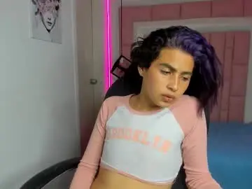 samanthha18 from chaturbate