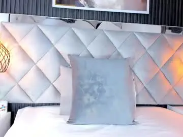 Chaturbate Sex Cam of slut_milf_