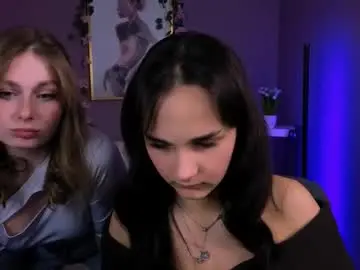 Chaturbate Live Sex Cam of mary_meow_hot