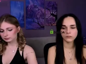 Chaturbate Sex Cam of mary_meow_hot