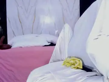 Chaturbate Best live sex cam show of millie_brown21