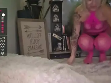 Chaturbate Adult Webcam of yogimilflover