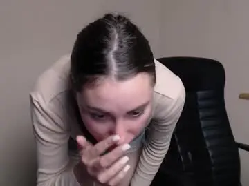 Chaturbate Live Sex of cammila_horn