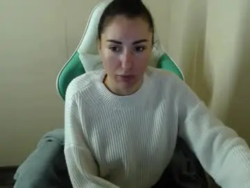 Chaturbate Watch Live Sex Cams of cammila_horn