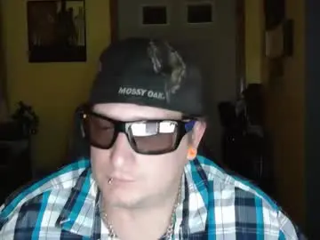 Chaturbate Watch Live Sex Cams of edwardaims_2please