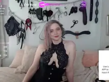 Chaturbate Nude Webcam of mohawkmischief