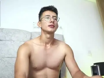 Chaturbate Live Sex Cam of alexxx__01