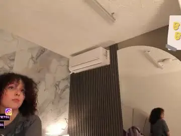 Chaturbate Live Sex Cam of katemoss70