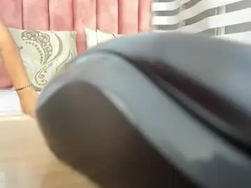 Chaturbate Adult Video Chat of lou_rosse