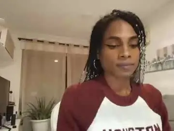 sexchocolatt from chaturbate