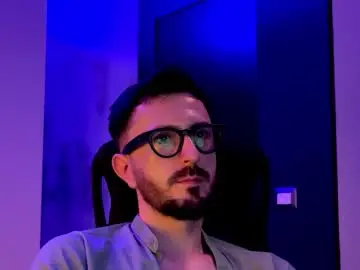 sirmaxx1 from chaturbate