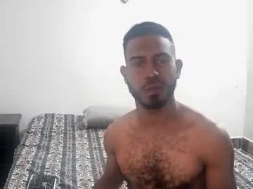 Chaturbate Live Sex Cam of bruce_1111