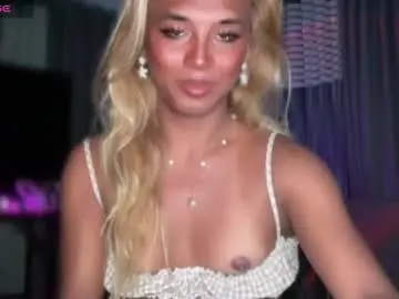 Chaturbate Watch Live Sex Cams of cockprincess_dianna