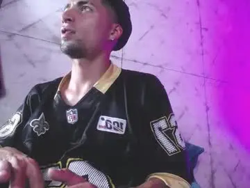 Chaturbate Sex Cam of drakeneumann