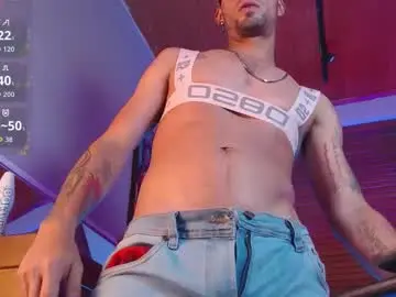 Chaturbate Live Sex Cam of drakeneumann