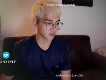 Chaturbate Adult Video Chat of juancamroom