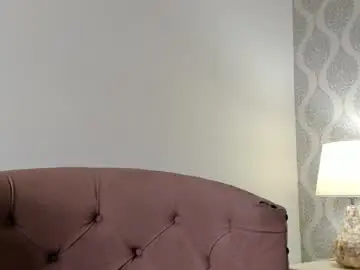 Chaturbate Live Sex Cam of keiira_fox