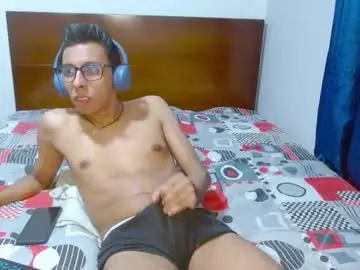 Chaturbate Watch Live Sex Cams of dtwink0310