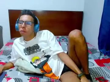 Chaturbate Live Sex Cam of dtwink0310