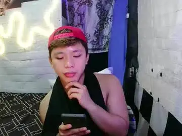 edrianburca052 from chaturbate